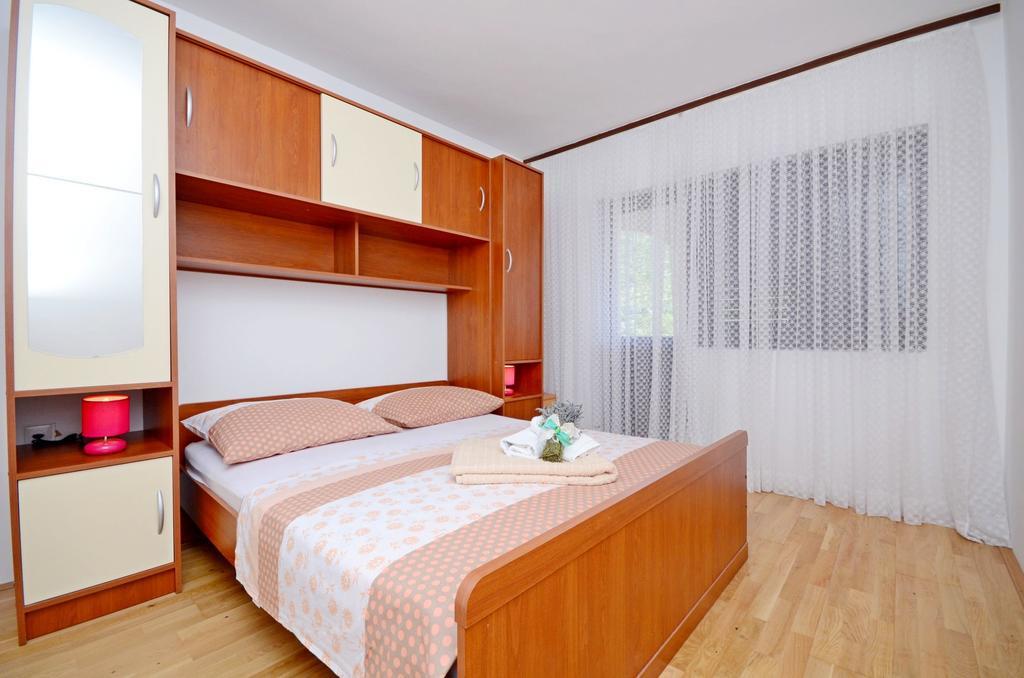 Apartments Milan Rogoznica  Buitenkant foto